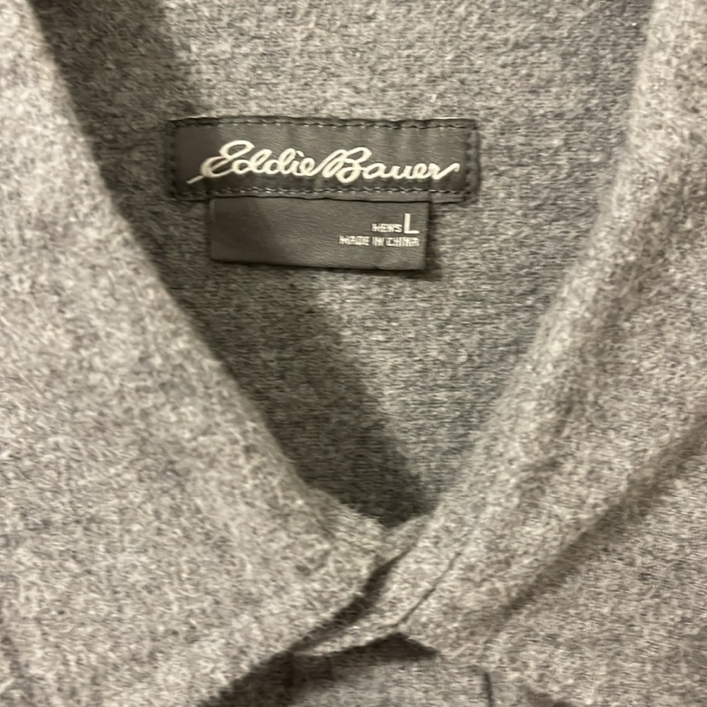 Eddie Bauer - Men’s Shacket. Large. Gray. Men’s jacket. - Picture 4 of 7